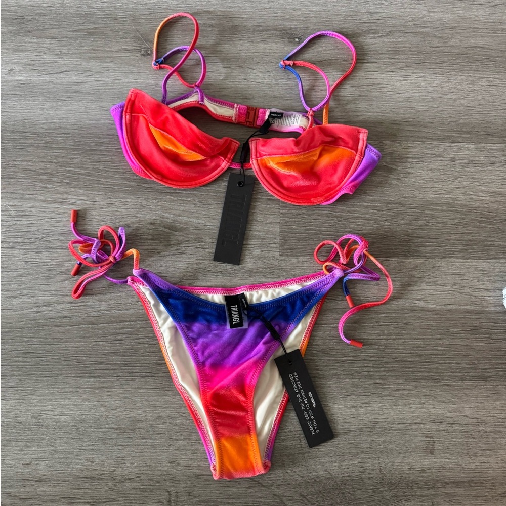 Triangl- Mala Coni bikini, NEW WITH TAGS - size medium